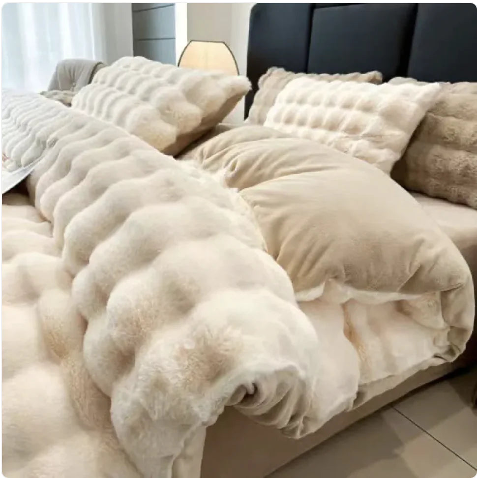 Cozy Coral Fleece 4-Piece Bed Set